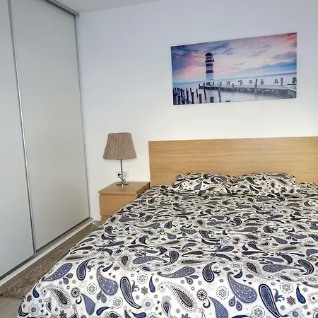 El Dorado Ookeanivaatega Korter Apartman *